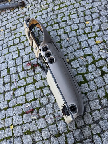 Mercedes r107 armaturenbrett - mercedes,
